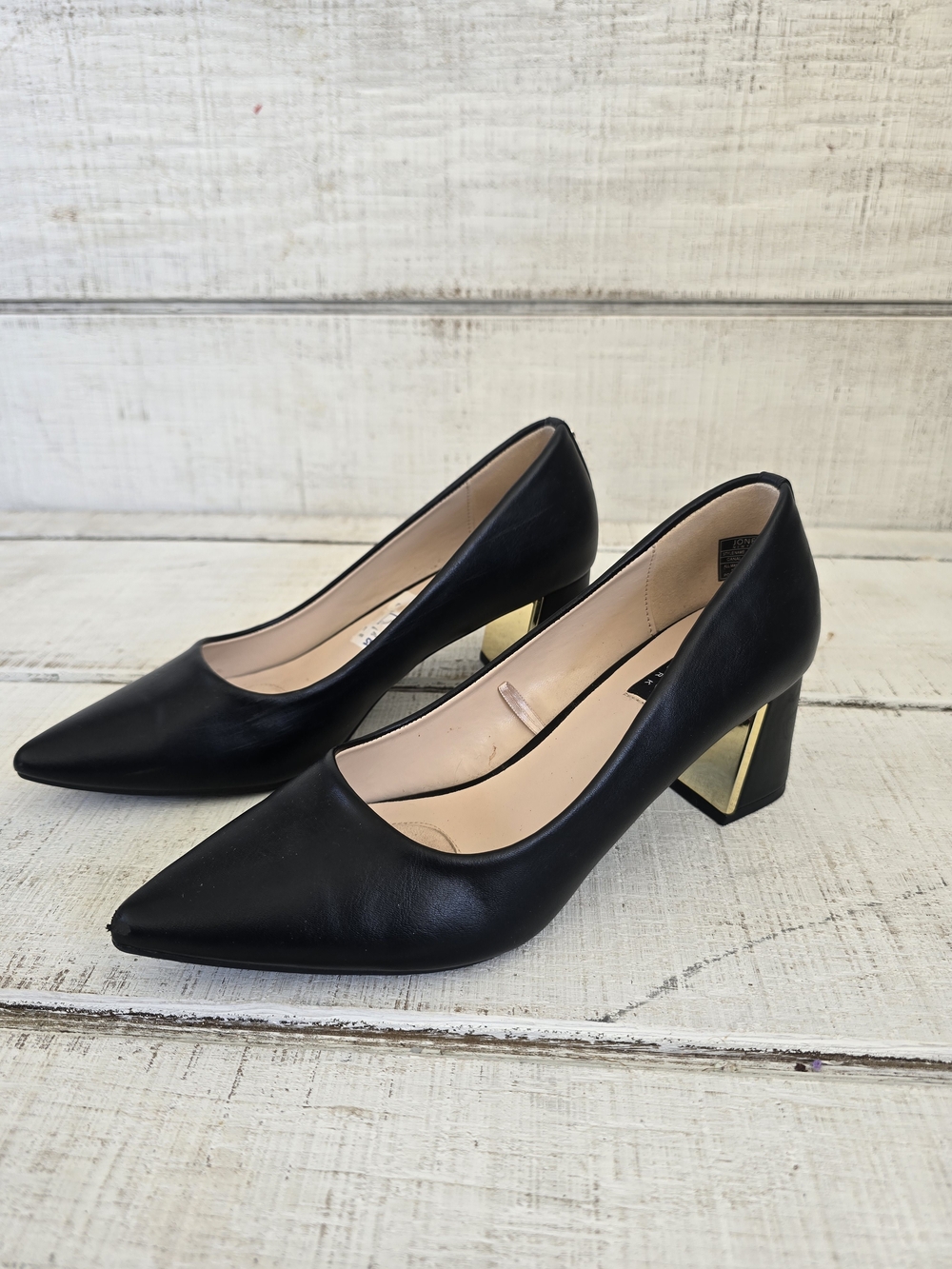 Classic Black Pointed-Toe Block Heel Pumps